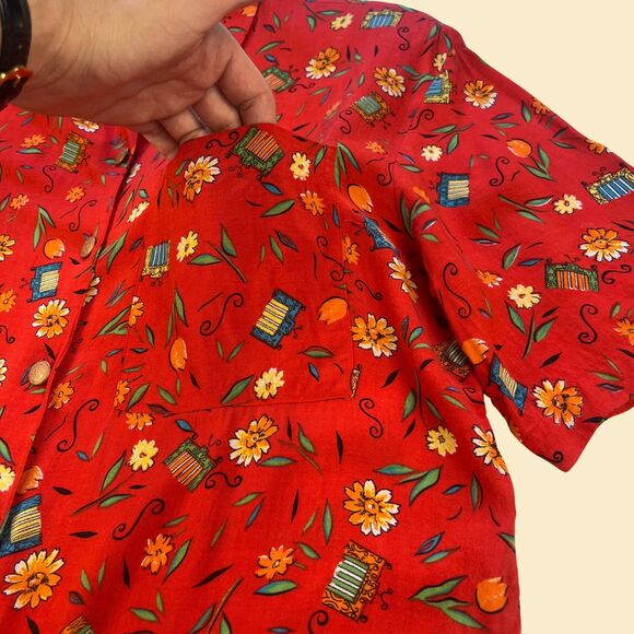 1980s red floral blouse by SK Wear, size S vintage 80s patterned blouse - Picture 6 of 9